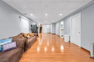 605 Corliss Ave, Phillipsburg, NJ 08865 - Photo 34
