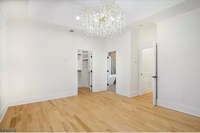 21 Maplewood Dr, Livingston, NJ 07039 - Photo 18