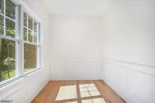21 Maplewood Dr, Livingston, NJ 07039 - Photo 6