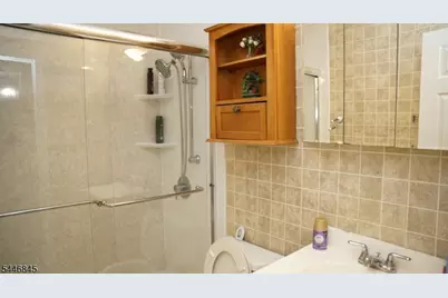 118 Devonshire Ct, Hillsborough Township, NJ 08844 - Photo 14