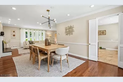 1625 Nottingham Way, Mountainside, NJ 07092 - Photo 8
