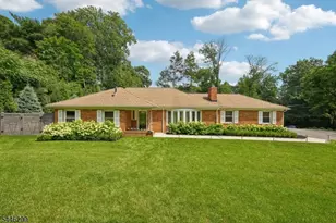 1625 Nottingham Way, Mountainside, NJ 07092 - Photo 1