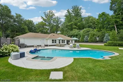 1625 Nottingham Way, Mountainside, NJ 07092 - Photo 2