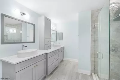 25 Rolling Rapids Ct, Hackettstown, NJ 07840 - Photo 16