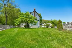 26 Lafayette Ave, East Orange, NJ 07017 - Photo 28