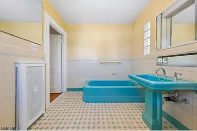 26 Lafayette Ave, East Orange, NJ 07017 - Photo 18