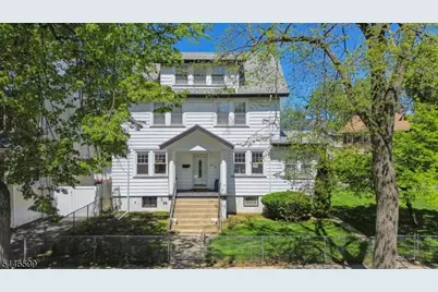 26 Lafayette Ave, East Orange, NJ 07017 - Photo 2