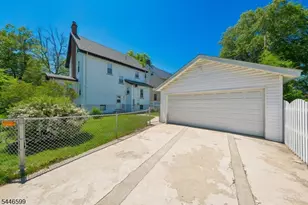 26 Lafayette Ave, East Orange, NJ 07017 - Photo 22