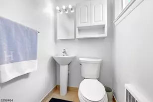 862 Manhattan Ave, Washington Township, NJ 07676 - Photo 20