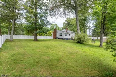 32 Headley Ave, Morris Plains, NJ 07950 - Photo 36