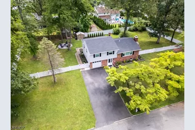 32 Headley Ave, Morris Plains, NJ 07950 - Photo 2