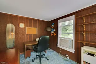 95 Hillcrest Rd, Watchung, NJ 07069 - Photo 22