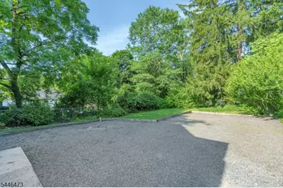 95 Hillcrest Road, Watchung, NJ 07069 - Photo 26