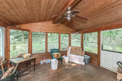 197 Snake Den Rd, Bloomingdale, NJ 07465 - Photo 10