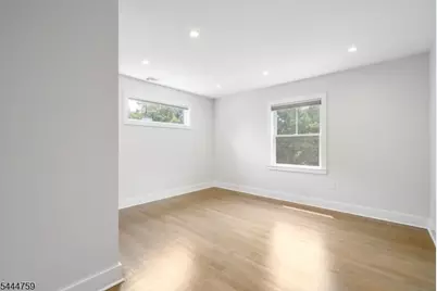 18 University Ave, Chatham, NJ 07928 - Photo 24