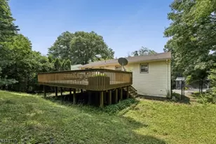 128 Marne Rd, Hopatcong, NJ 07843 - Photo 16