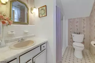 337 Corona Pl, Ridgewood, NJ 07450 - Photo 20