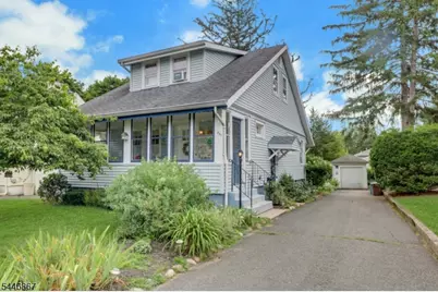 337 Corona Pl, Ridgewood, NJ 07450 - Photo 1