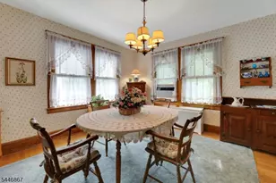 337 Corona Pl, Ridgewood, NJ 07450 - Photo 10