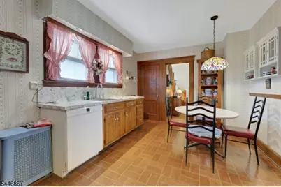 337 Corona Pl, Ridgewood, NJ 07450 - Photo 14
