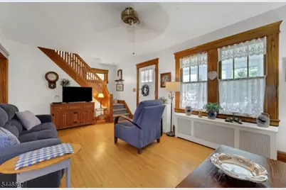 337 Corona Pl, Ridgewood, NJ 07450 - Photo 6