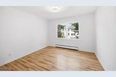 180 River Dr, Parsippany, NJ 07034 - Photo 24