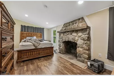 21 Sunset Ln, Roxbury Township, NJ 07850 - Photo 10