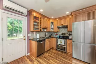 506 Ryerson Rd, Roxbury Township, NJ 07850 - Photo 6