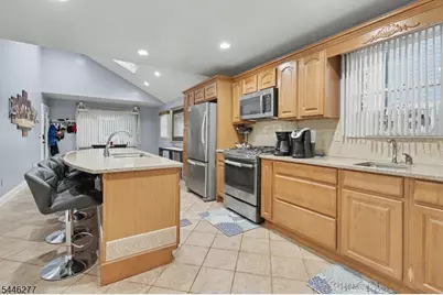 30 Schuyler Ave, Pompton Lakes, NJ 07442 - Photo 14