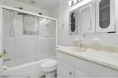 30 Schuyler Ave, Pompton Lakes, NJ 07442 - Photo 26