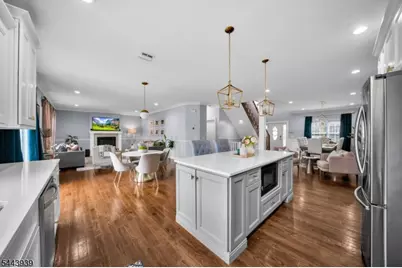 224 N 18th St, Kenilworth, NJ 07033 - Photo 6