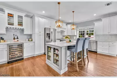 224 N 18th St, Kenilworth, NJ 07033 - Photo 4