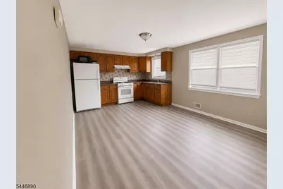 56 Corabelle Ave #2, Lodi, NJ 07644 - Photo 2