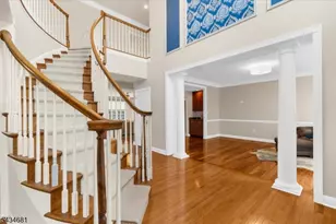 10 Claridge Ln, Raritan Township, NJ 08822 - Photo 4
