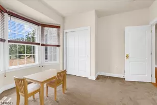10 Claridge Ln, Raritan Township, NJ 08822 - Photo 10