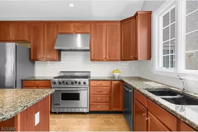 10 Claridge Ln, Raritan Township, NJ 08822 - Photo 14