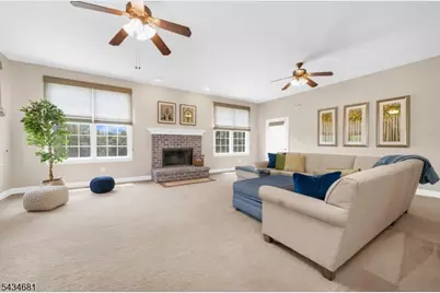 10 Claridge Ln, Raritan Township, NJ 08822 - Photo 8