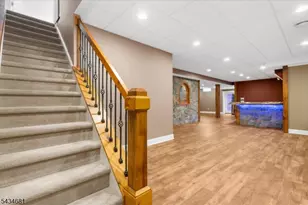 10 Claridge Ln, Raritan Township, NJ 08822 - Photo 30