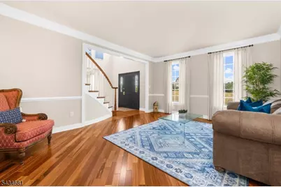 10 Claridge Ln, Raritan Township, NJ 08822 - Photo 6