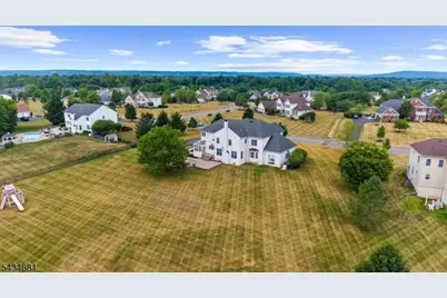 10 Claridge Ln, Raritan Township, NJ 08822 - Photo 44