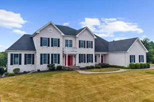 10 Claridge Ln, Raritan Township, NJ 08822 - Photo 2