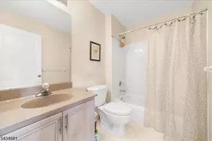 10 Claridge Ln, Raritan Township, NJ 08822 - Photo 28