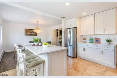 15 Bogert Place Aka 15, Clifton, NJ 07013 - Photo 4