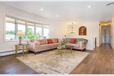 15 Bogert Place Aka 15, Clifton, NJ 07013 - Photo 8