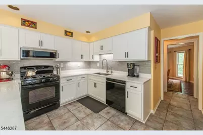 1 Victoria Pines Ln, Andover Township, NJ 07848 - Photo 22