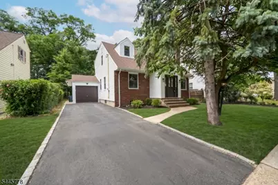 1324 Shetland Dr, Union Township, NJ 07083 - Photo 2