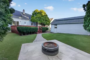 141 N 8th Ave, Manville, NJ 08835 - Photo 36
