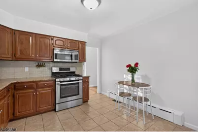 141 N 8th Ave, Manville, NJ 08835 - Photo 14