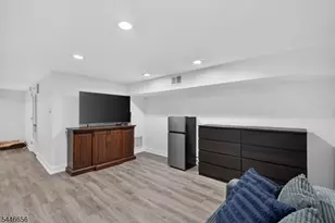 141 N 8th Ave, Manville, NJ 08835 - Photo 32