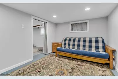 180 E Clay, Roselle Park, NJ 07204 - Photo 26